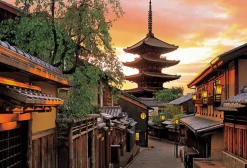 Clearance Beverly 33-201 Jigsaw Puzzle Yasaka Pagoda During Sunset (300 Pieces)