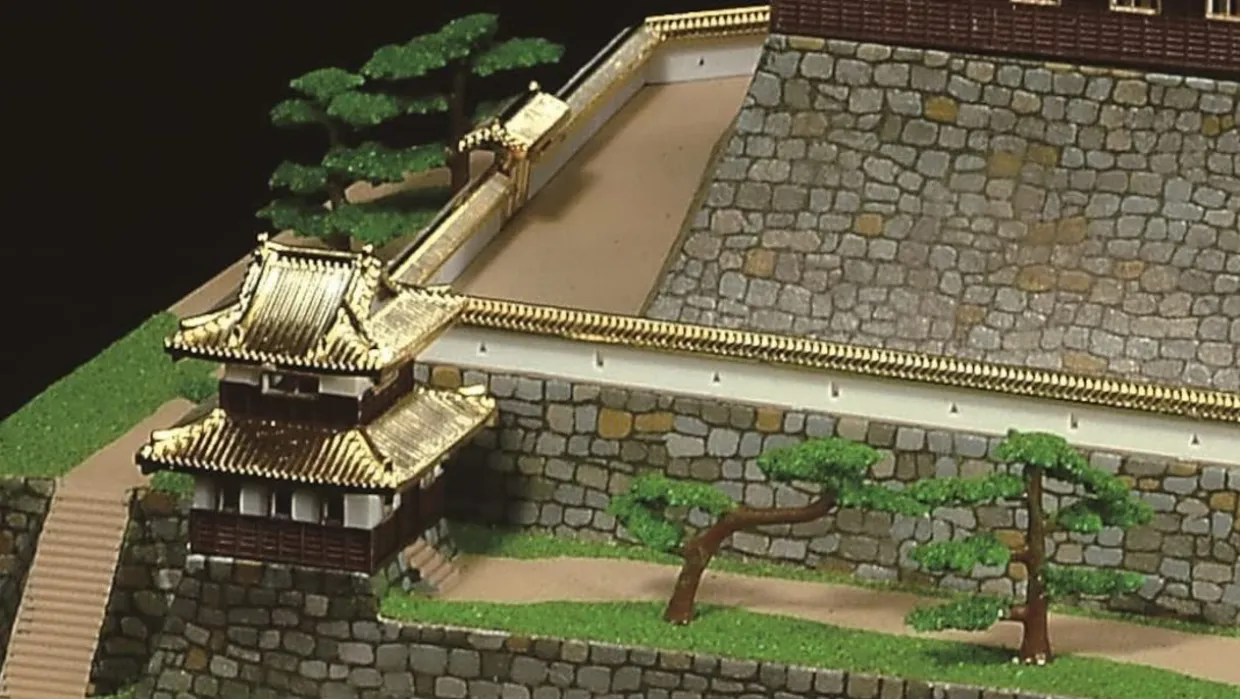 Outlet Doyusha Dg6 Japanese Azuchi Castle Dx Gold 1/360 Scale Plastic Model