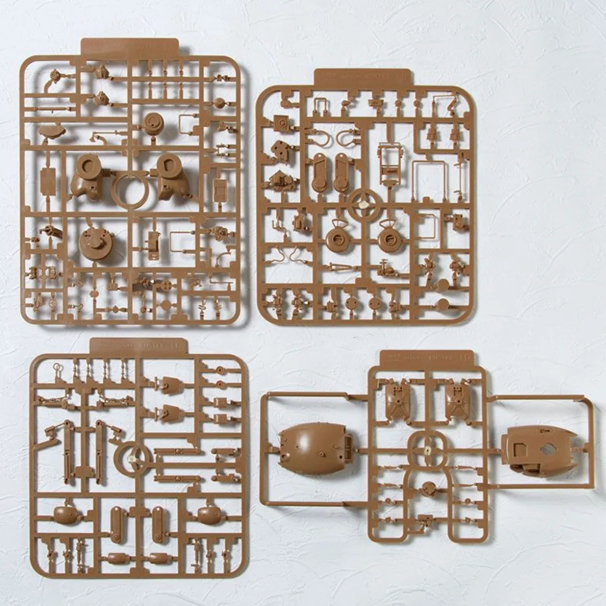 Cheap Kaiyodo Artpla Kuster 1/35 2Unit Set Plastic Model (Maschinen Krieger)