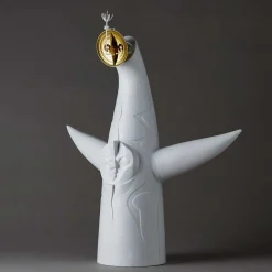 Fashion Kaiyodo Artpla Tower Of The Sun 1/200 Plastic Model