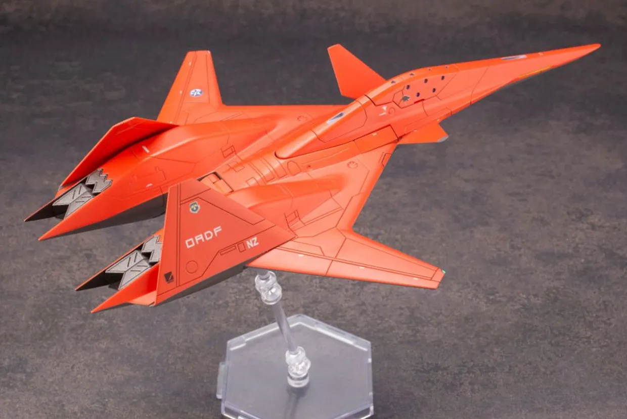 New Kotobukiya 1/144 Adf-01 Plastic Model (Ace Combat)