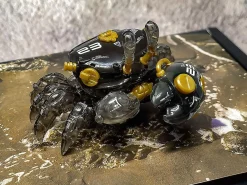 Hot ORANGE CAT INDUSTRY Aquaculture Tank 007: Fiddler Crab (Gold Black) Plastic Model