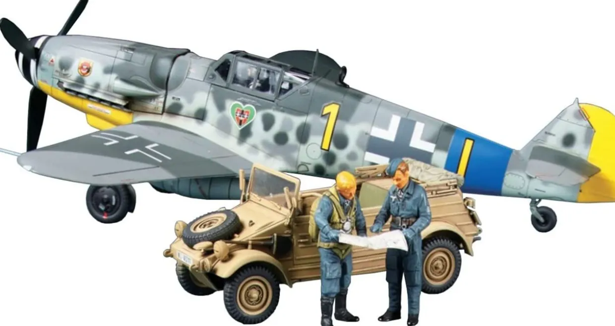 Outlet Tamiya 25204 1/48 Messerschmitt Bf109 G-6 & Kubelwagen Type 82 Set Plastic Model